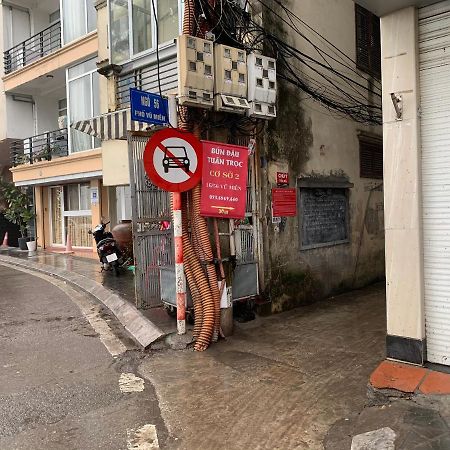 Can Ho Day Du Tien Nghi Tai Vu Mien Tay Ho Hanoi Eksteriør bilde